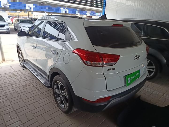 ix25 2017 1.6L AT Smart photo 4
