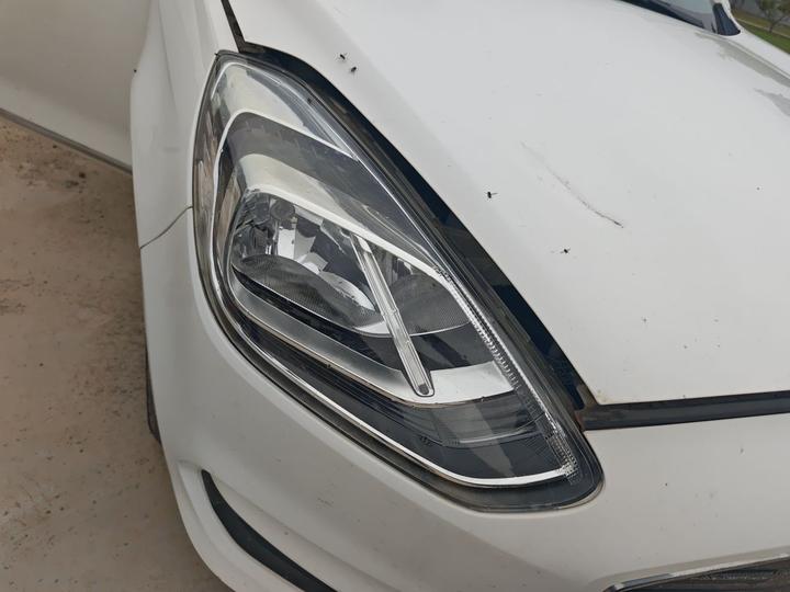 Escort 2019 1.5L MT photo 7