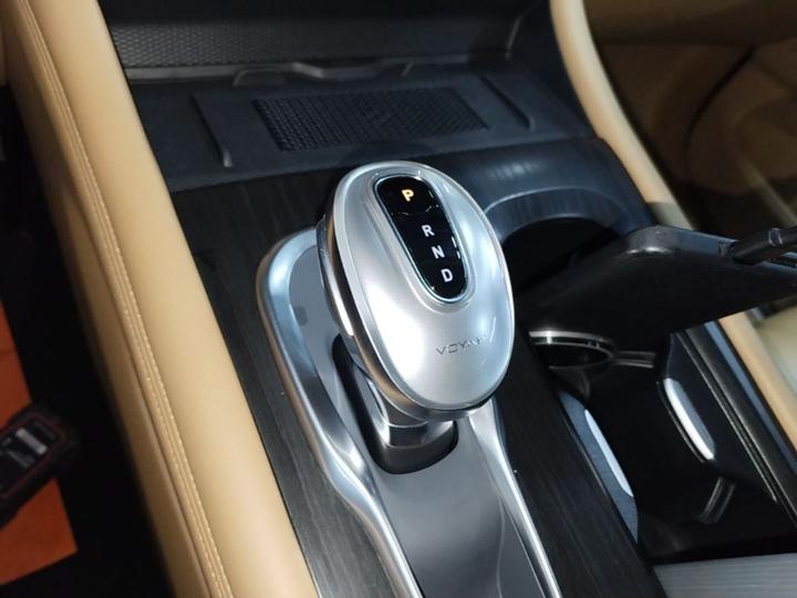 Voyah Dreamer 2024 PHEV Extended Range Excellence photo 6