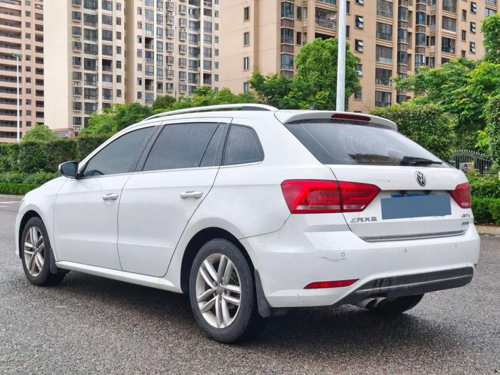 2017 230TSI DSG Comfort photo 4