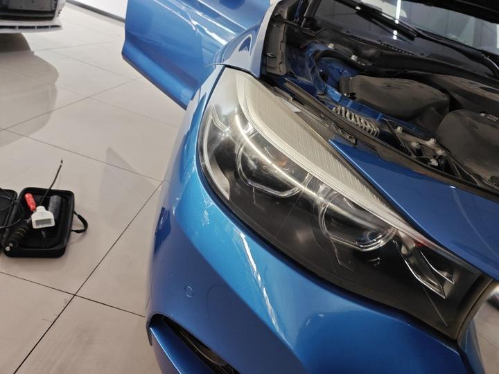 3 SeriesGT 2019 320i M Sport Package photo 7