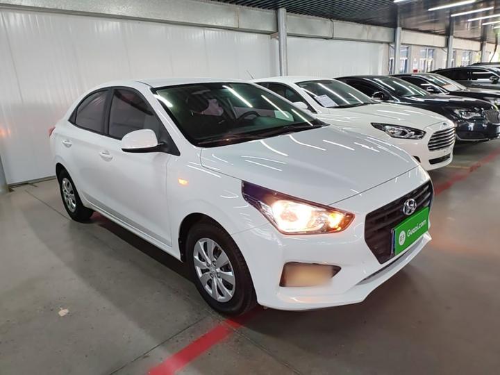 Verna 2017 1.4L MT Refresh Edition China VI photo 3