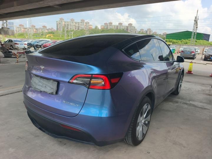Model Y 2022 Facelift RWD photo 4