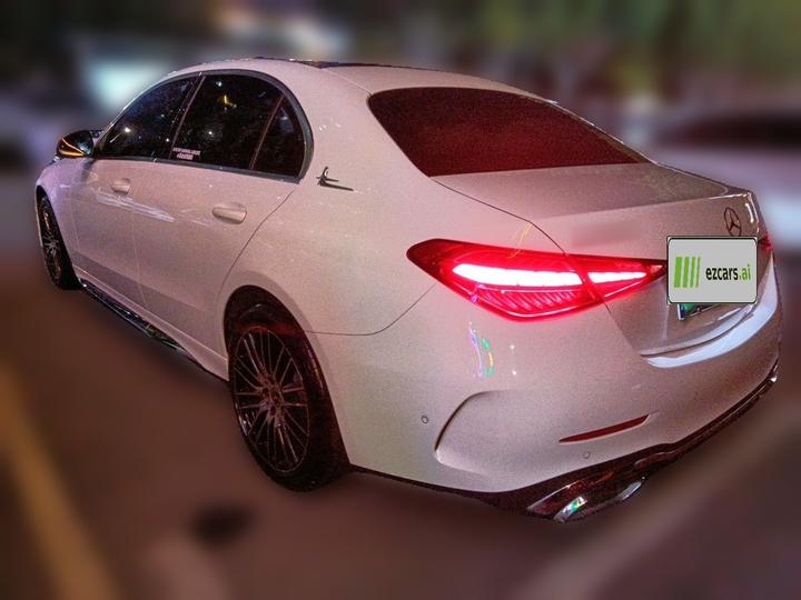 C-Class 2023 C 260 L Sport photo 4