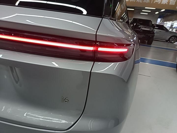 Li Auto i6 2025 AWD Standard photo 7
