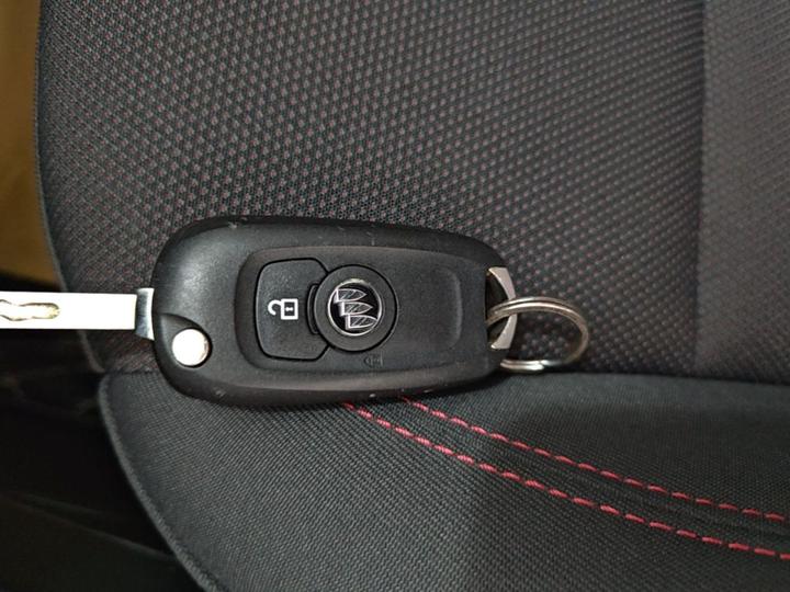 Verano 2016 Hatchback GS 20T DCT Sport photo 8