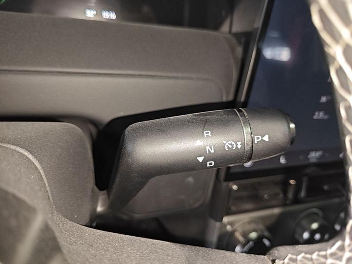 iCAR-Class V23 2026 V23S 501 AWD Performance photo 8
