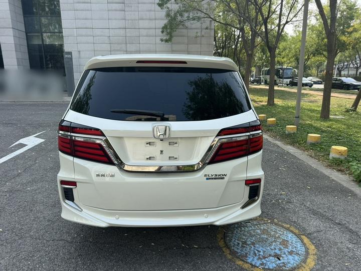 Elysion 2019 2.0L Hybrid Luxury photo 5