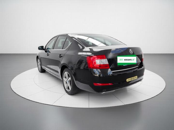 Octavia 2016 1.6L AT photo 4