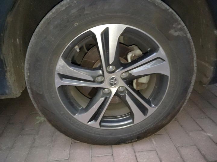 RAV4 2015 2.0L CVT RWD photo 8