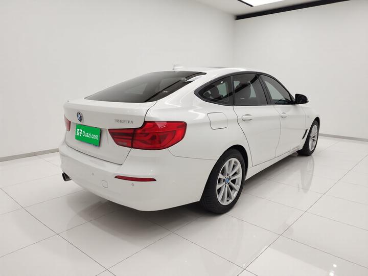 3 SeriesGT 2017 320i Fashion photo 6