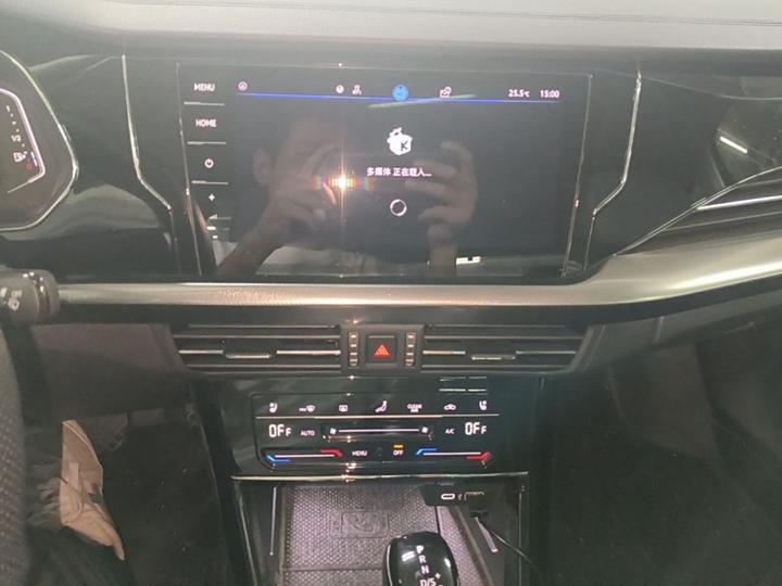 Passat 2023 330TSI Luxury photo 8