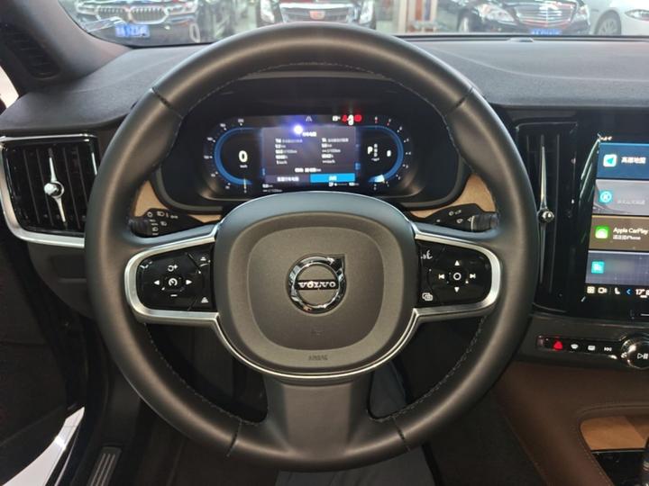 S90 2024 B5 Luxury photo 6