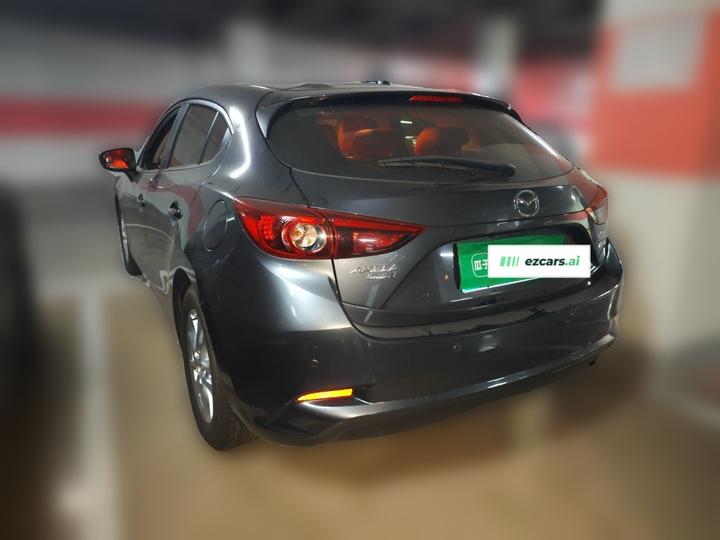 3 Axela 2017 Hatchback 1.5L AT Luxury China V photo 4