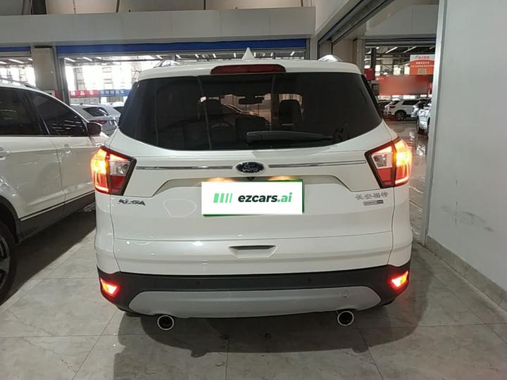 Kuga 2018 EcoBoost 245 AWD photo 3