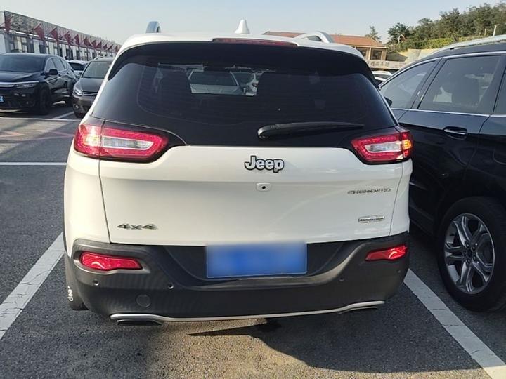 Cherokee 2016 2.4L Smart photo 3