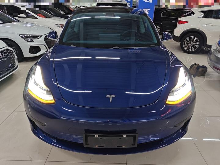 Model 3 2019 Standard Range RWD Upgraded photo 2