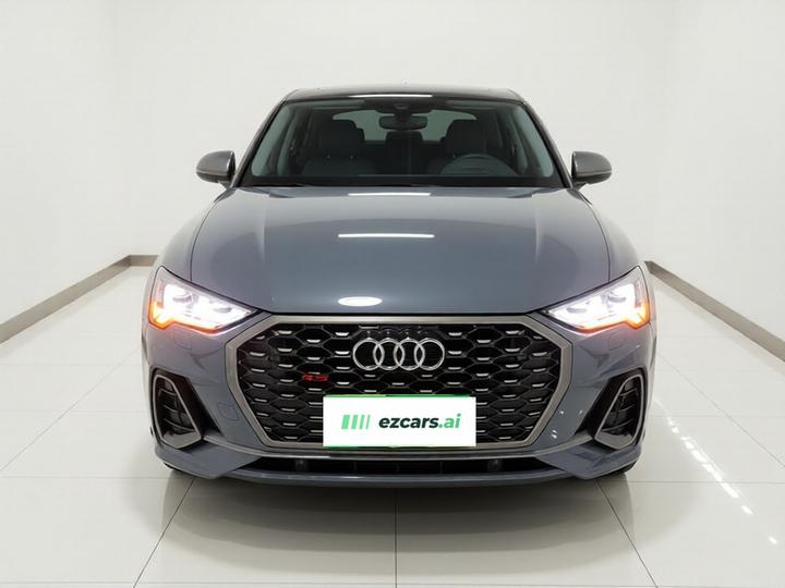 Q3 Sportback 2023 40 TFSI RS photo 2
