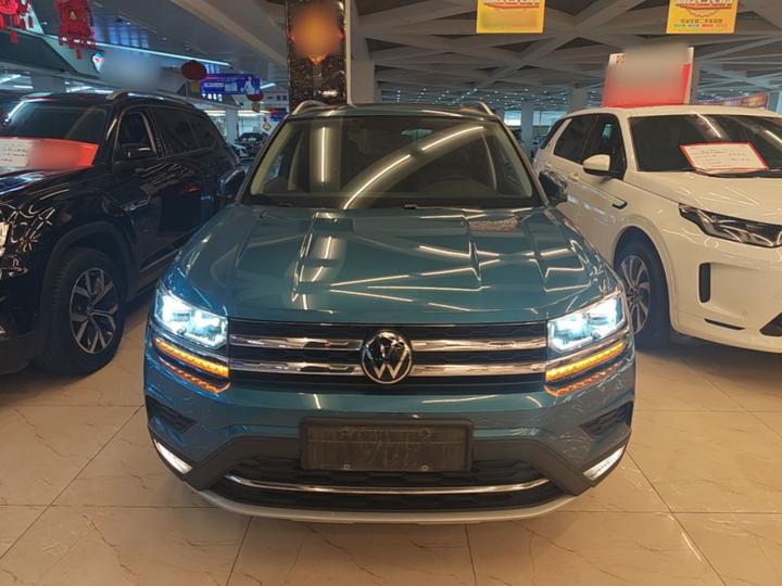 Tharu 2021 330TSI AWD Luxury photo 2