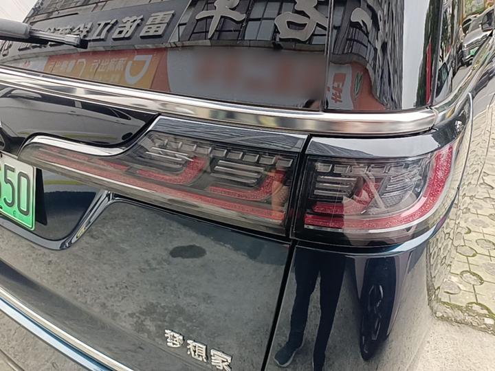 Voyah Dreamer 2025 PHEV AWD Flagship photo 7