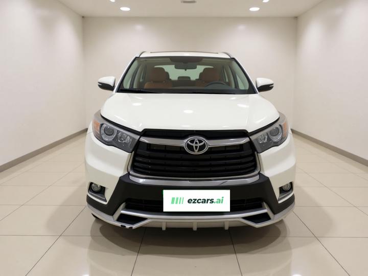 Highlander 2017 2.0T AWD Luxury 7-Seater photo 2