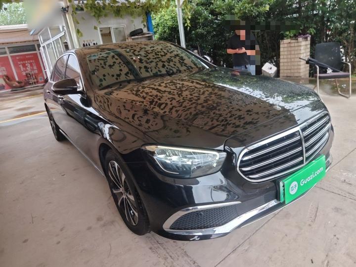 E-Class EV 2022 E 350 e L PHEV photo 3