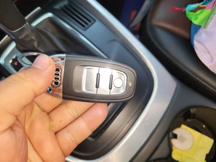 Q5 2016 40 TFSI Tech photo 8