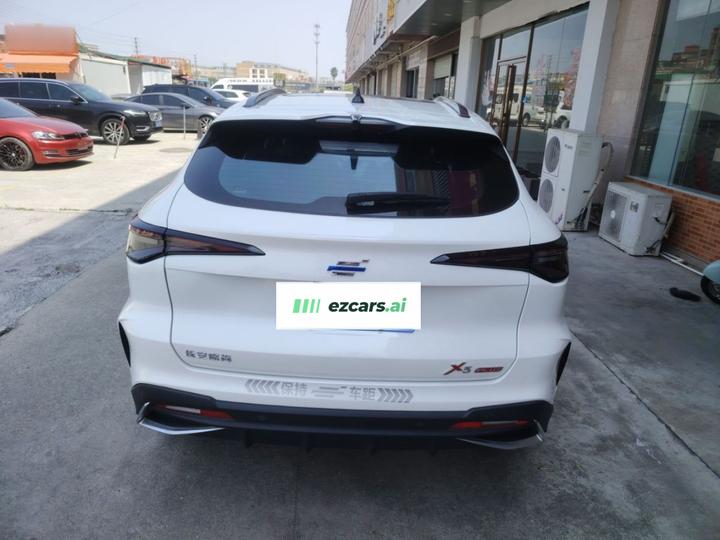 X5 PLUS 2023 Facelift 1.5T DCTAI photo 3