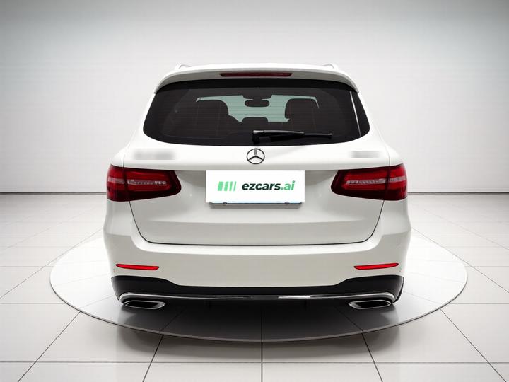 GLC 2017 GLC 260 4MATIC Luxury photo 5
