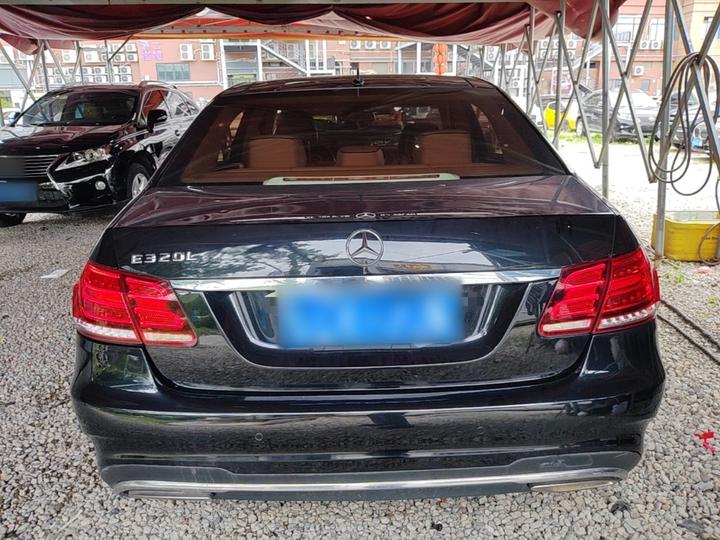 E-Class 2015 Facelift E 200 L Sport photo 3