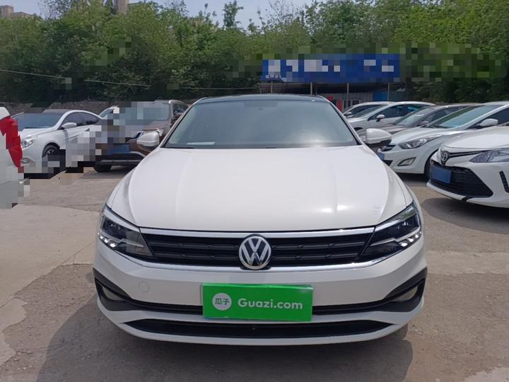 Lamando 2021 230TSI DSG photo 2