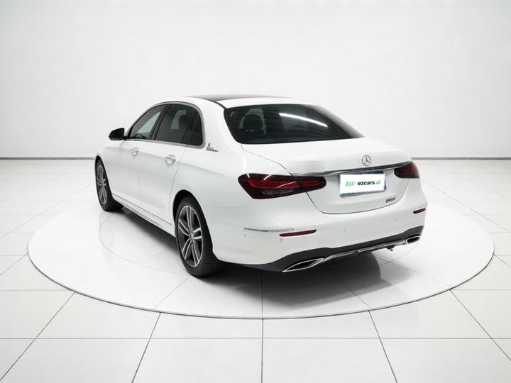 E-Class 2022 Facelift E 260 L Sport photo 4