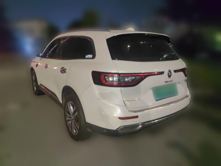 2017 2.5L AWD Supreme photo 4