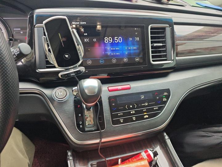 Elysion 2016 2.4L Comfort photo 5