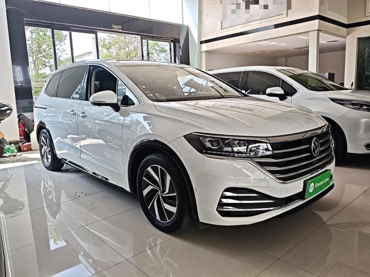 Viloran 2020 330TSI Luxury photo 3