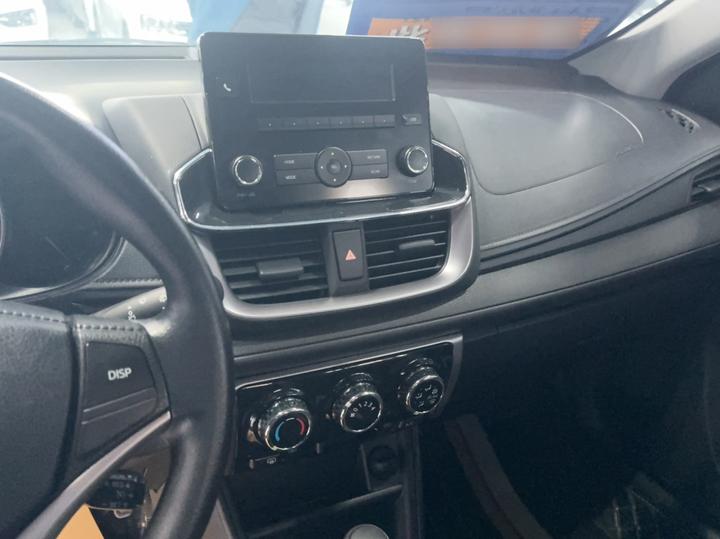 YARiS L 2022 X 1.5L CVT Leading PLUS photo 6