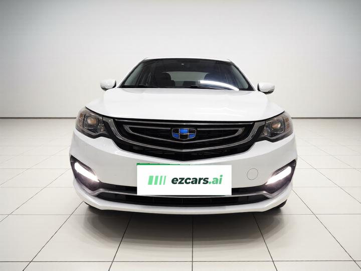 Vision 2018 1.5L AT photo 2