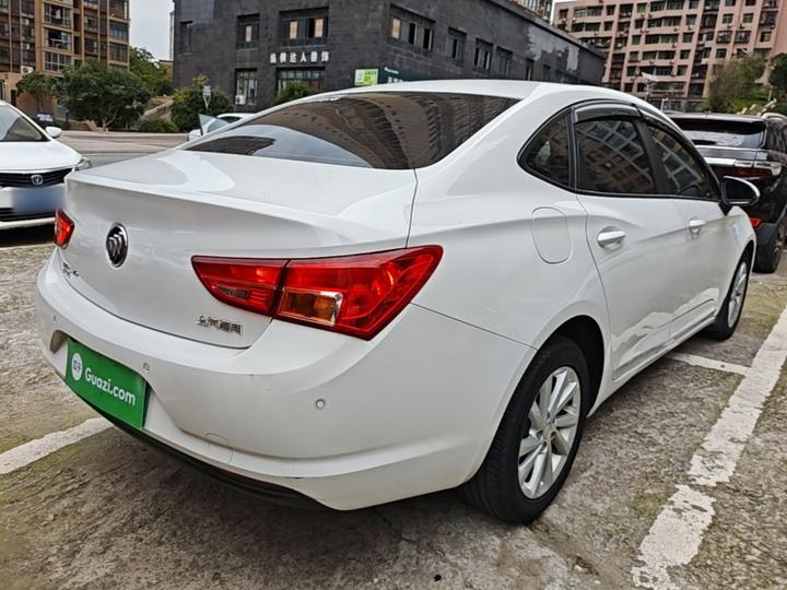Verano 2017 Sedan 15S AT Progressive photo 6