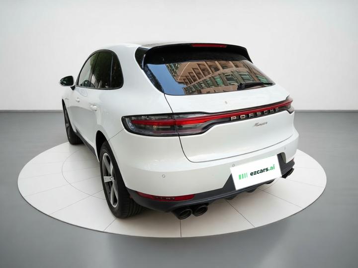 2018 Macan 2.0T photo 4