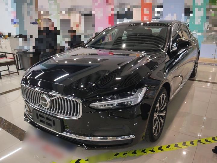 S90 2022 B5 Luxury