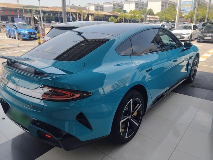 Xiaomi SU7 2024 AWD Extended Range High-end ADAS Max photo 4