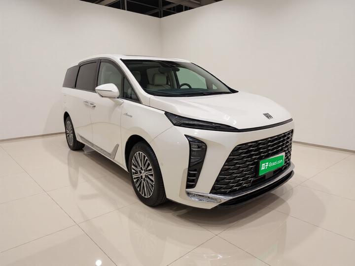 GL8 EV 2024 7-Seater photo 3
