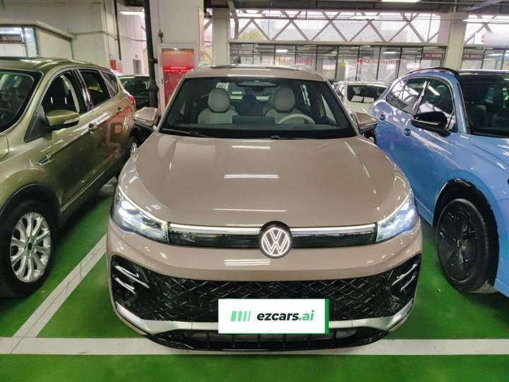 Tiguan L 2024 PRO 330TSI RWD R-Line photo 2