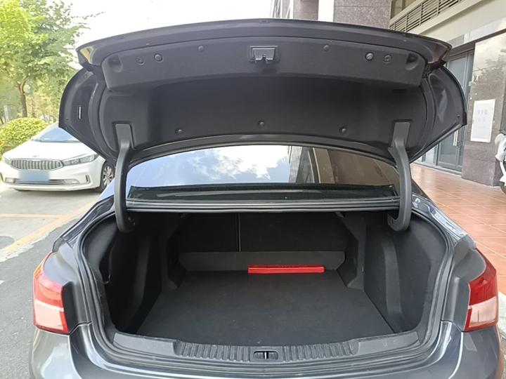 Verano 2017 Sedan 15S AT Leading photo 8