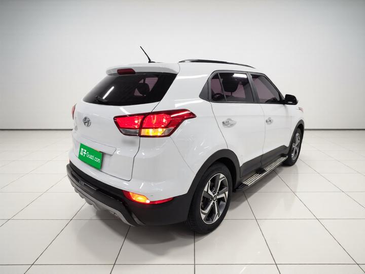 ix25 2017 1.6L AT Smart photo 4