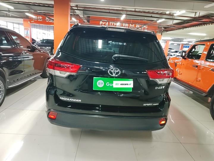 Highlander 2021 2.0T AWD Premium 7-Seater photo 3