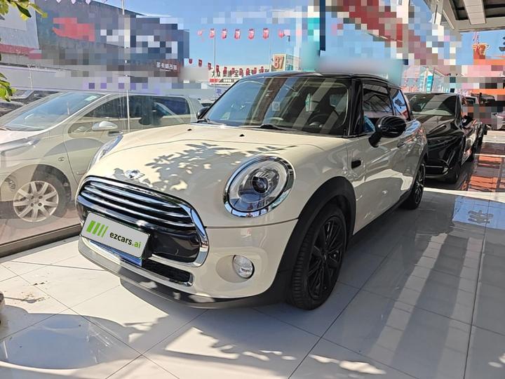 2016 1.5T COOPER 5-Door