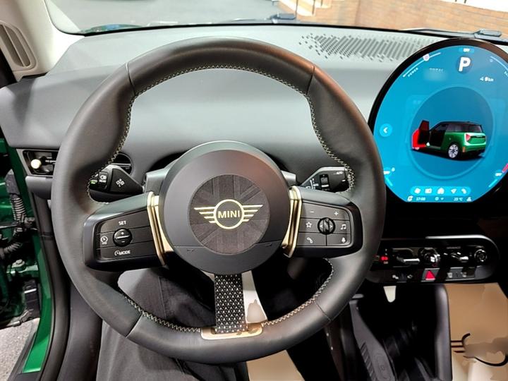 MINI COOPER 2024 456km COOPER E Classic photo 6