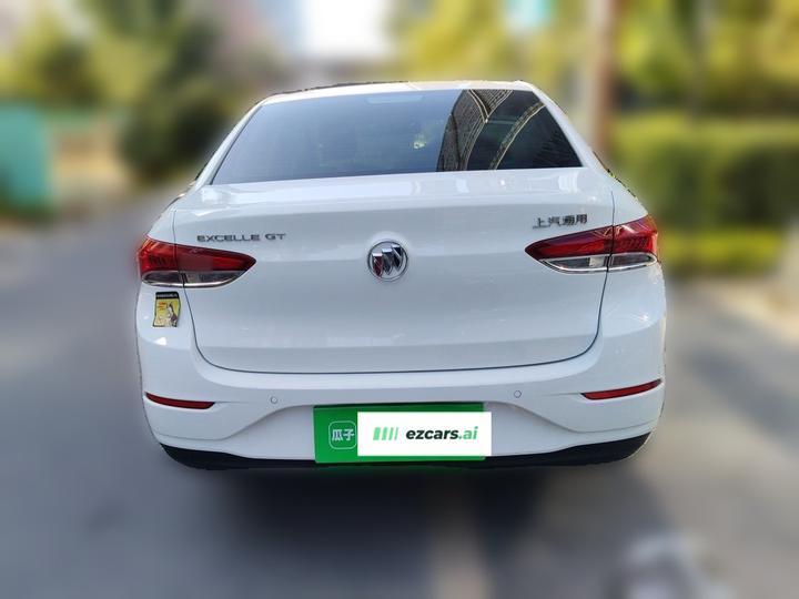Excelle 2021 Facelift Classic 1.5L AT Elite photo 5