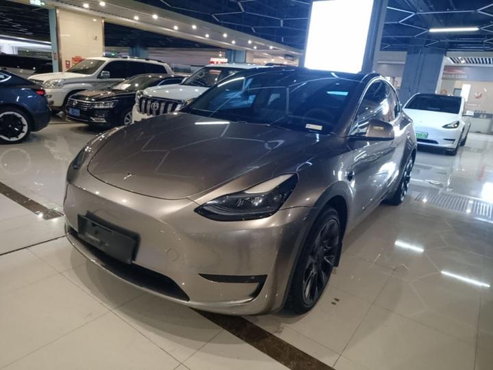 Model Y 2024 RWD